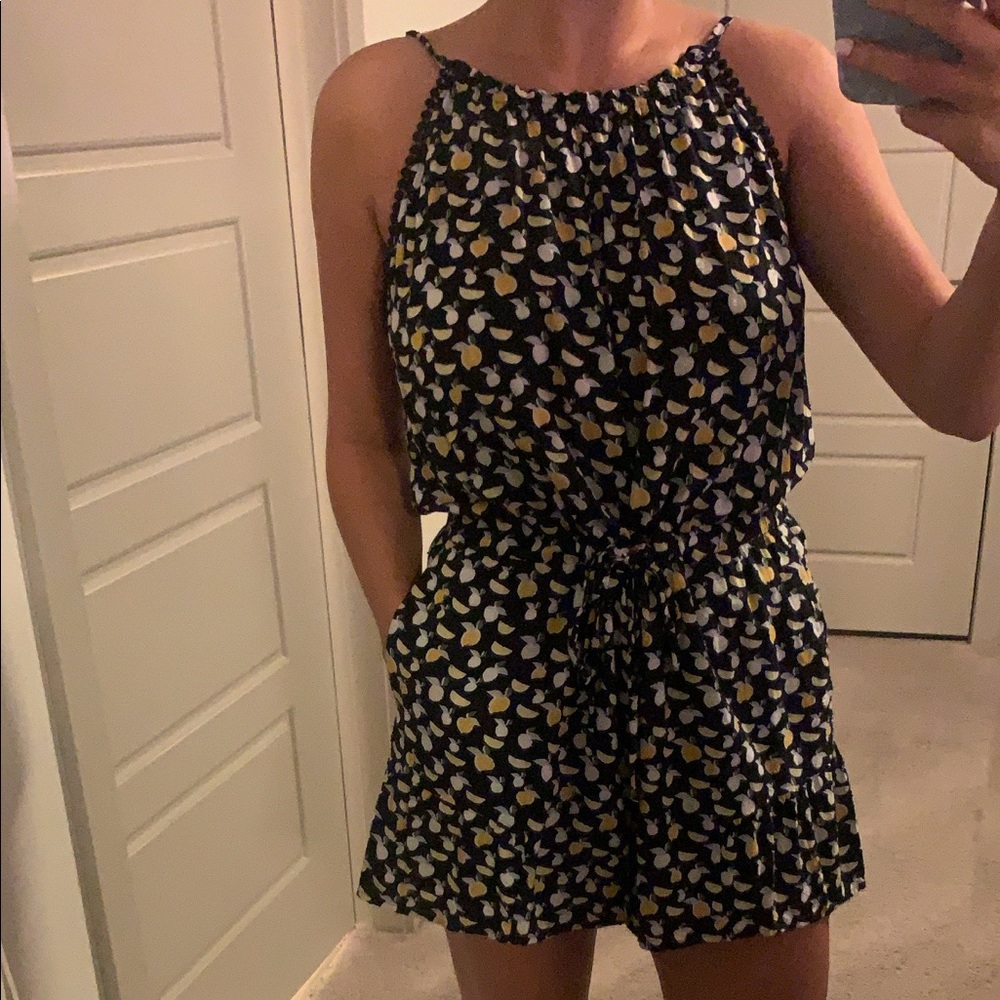 Loft romper, pockets and drawstring, lemons on it
